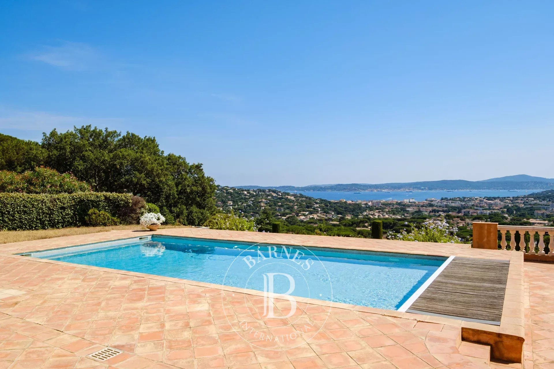 Sainte-Maxime – Domaine privé -  Propriété de caractère avec piscine et vue mer panoramique
